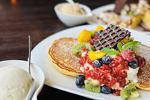 デザートの仕上げに